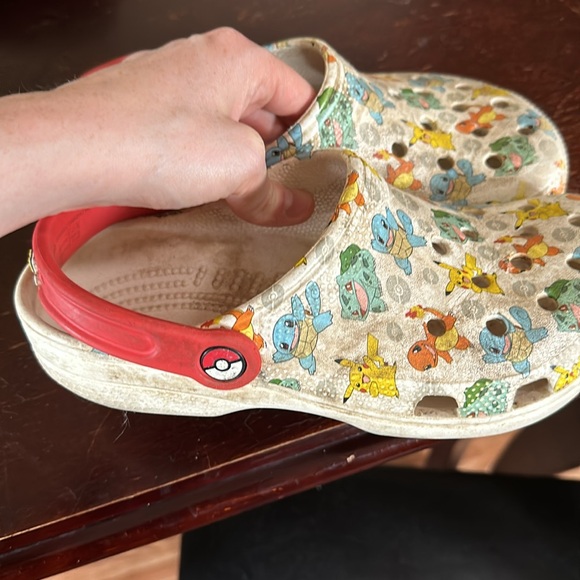 boys Used Crocs - Picture 3 of 6